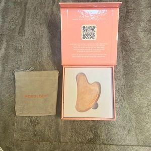 ACEOLOGY Rose Quartz Gua Sha Facial Massager